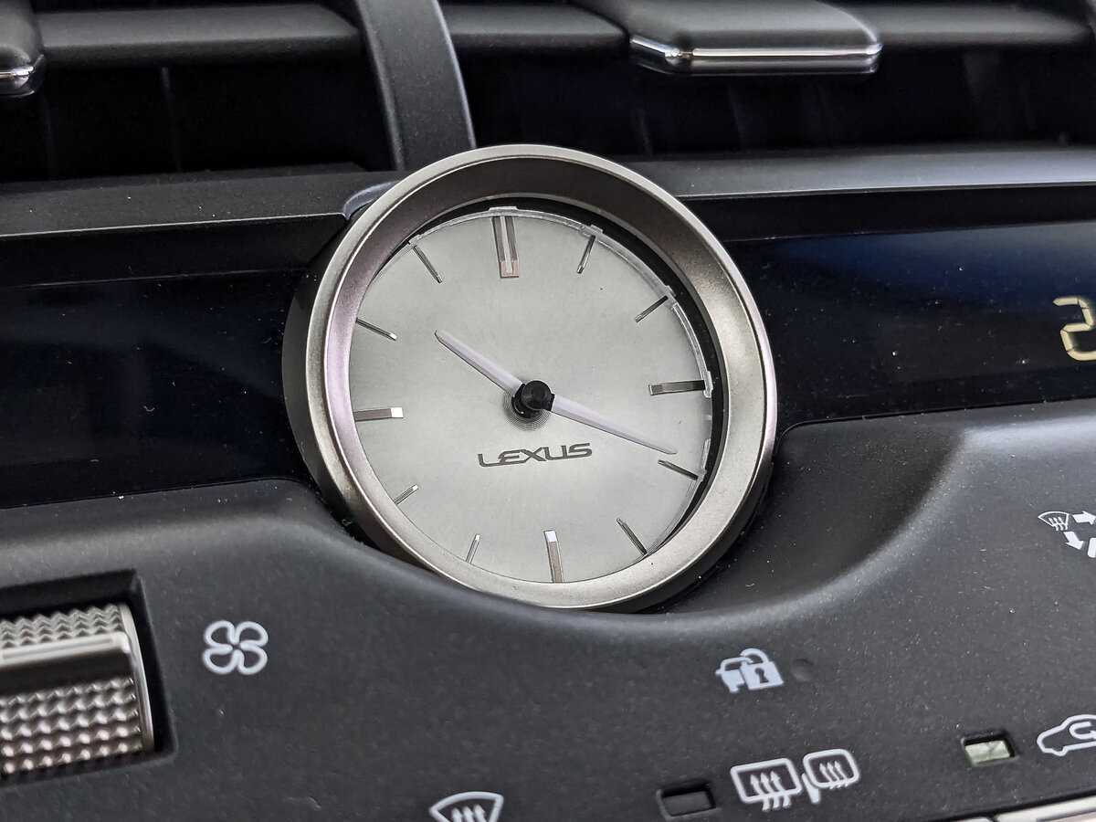 Купить Lexus NX с пробегом. Фото: #28