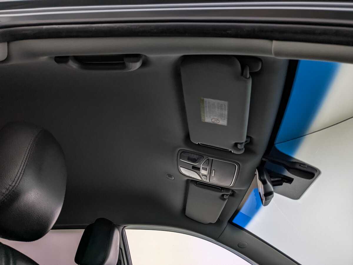 Купить Kia Sorento с пробегом. Фото: #22