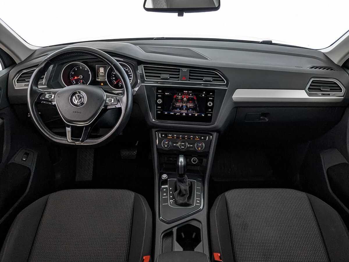 Купить Volkswagen Tiguan с пробегом. Фото: #13