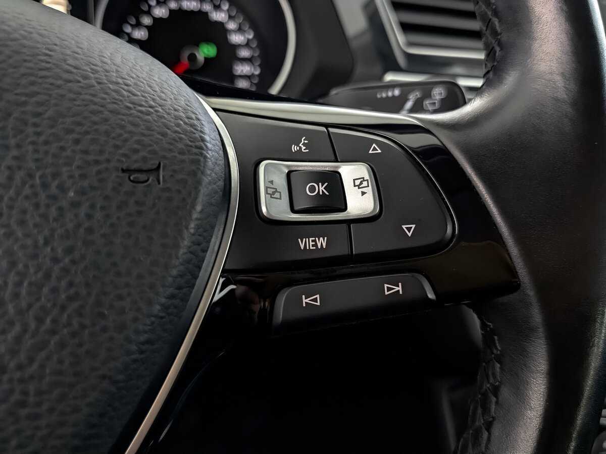 Купить Volkswagen Tiguan с пробегом. Фото: #29