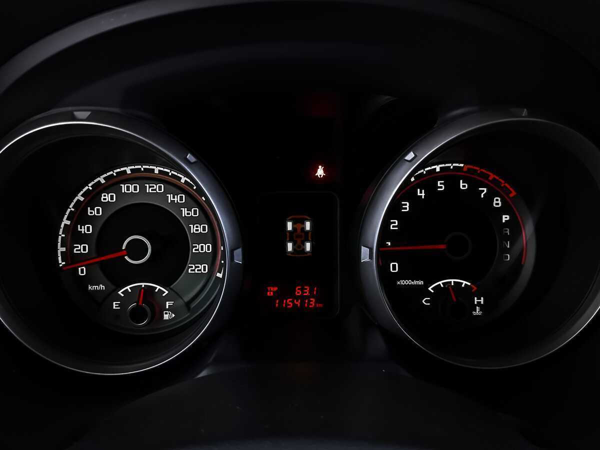 Купить Mitsubishi Pajero с пробегом. Фото: #15