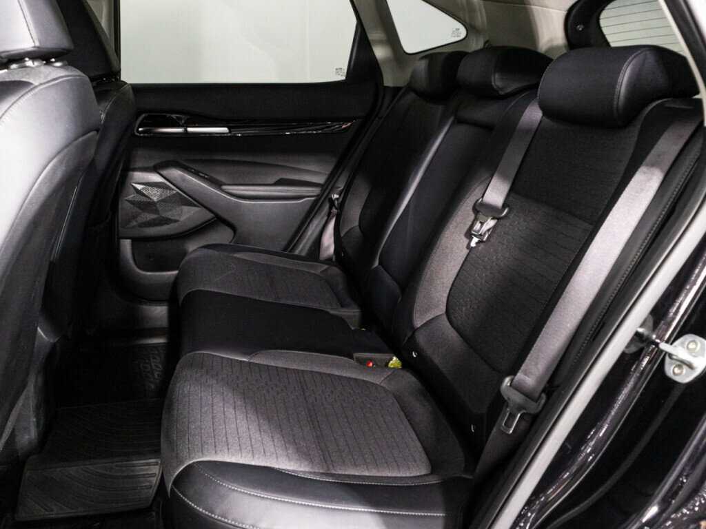 Купить Kia Seltos с пробегом. Фото: #9