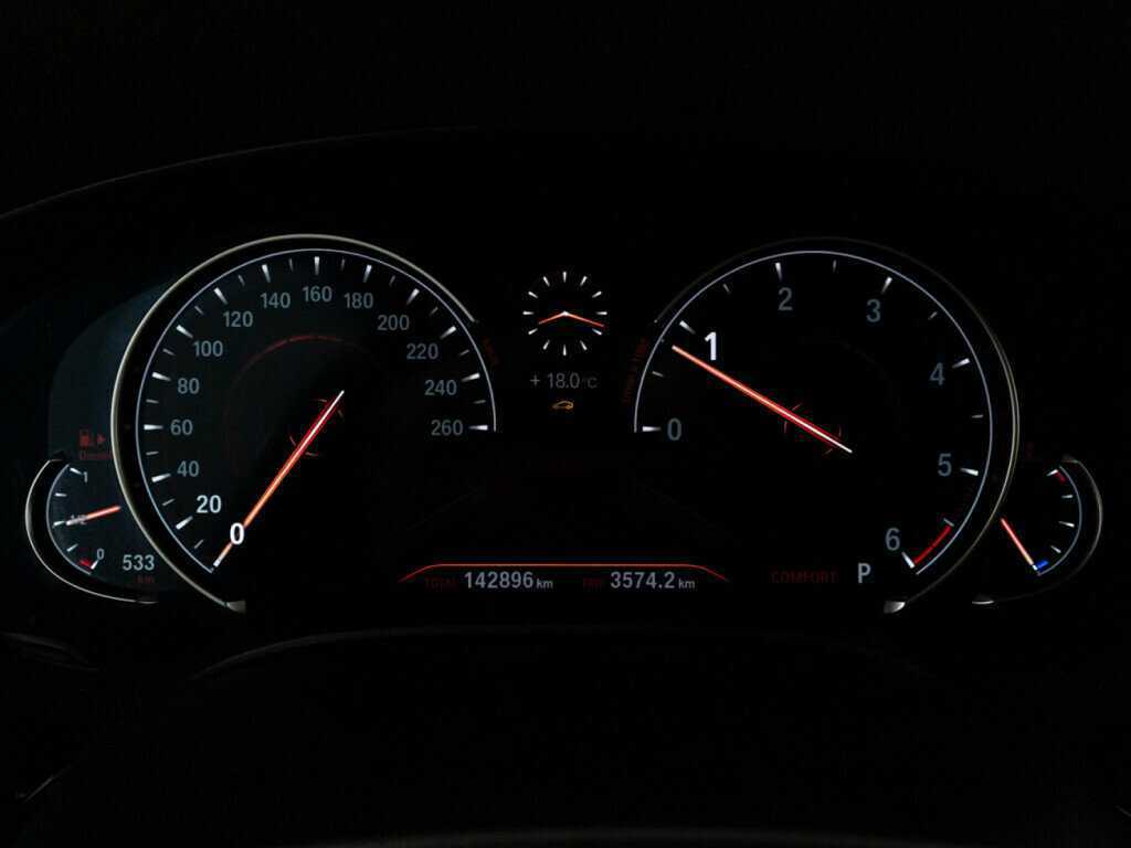 Купить BMW 5 серии с пробегом. Фото: #11