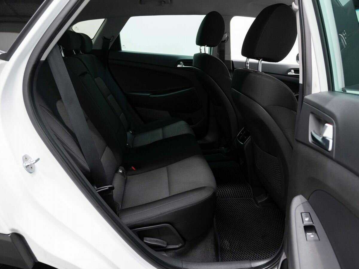 Купить Hyundai Tucson с пробегом. Фото: #10