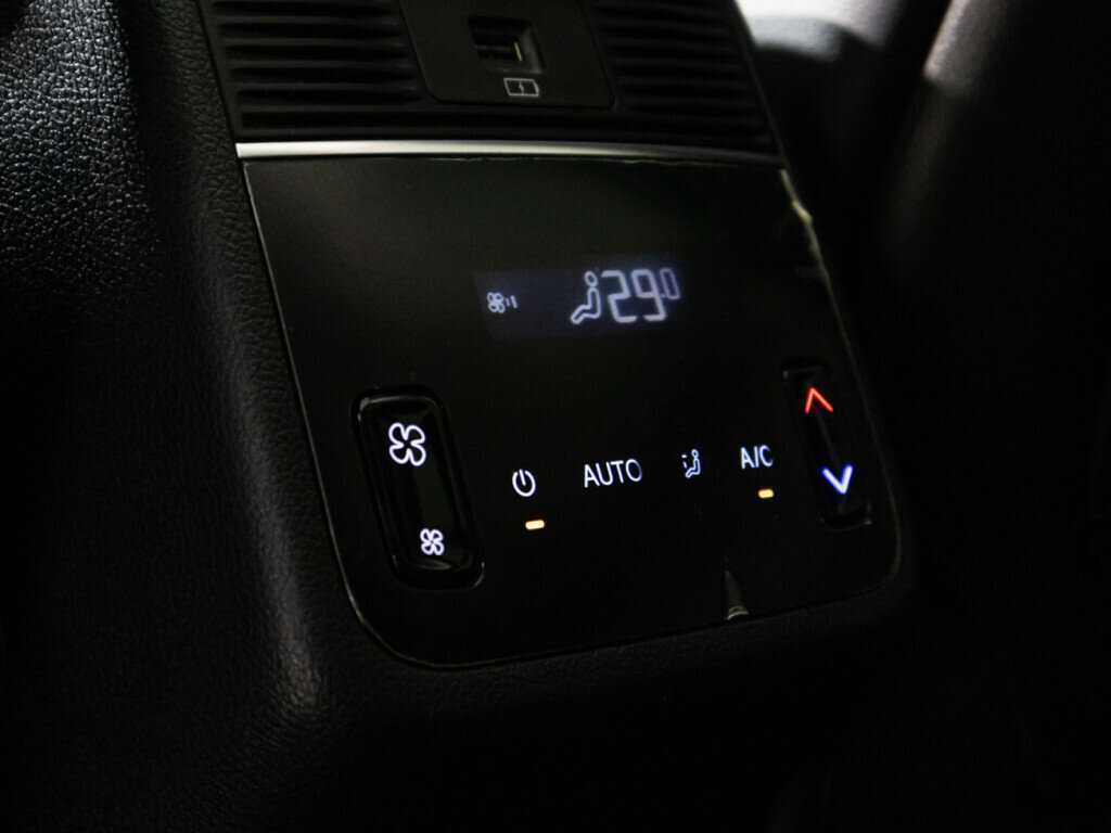 Купить EXEED VX с пробегом. Фото: #17