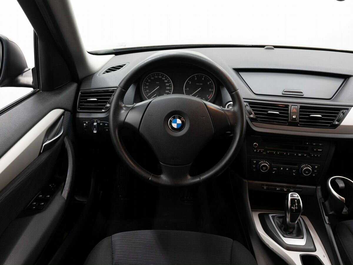 Купить BMW X1 с пробегом. Фото: #15