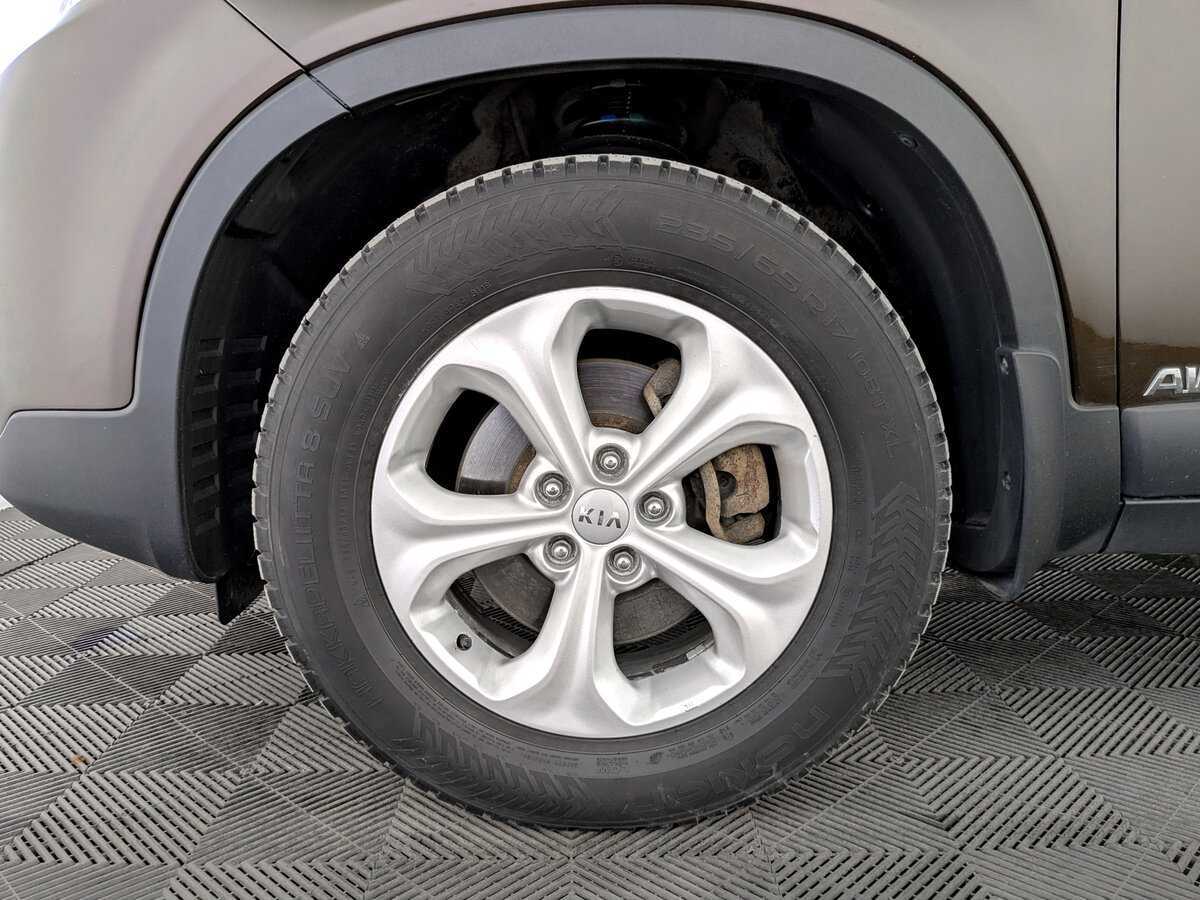 Купить Kia Sorento с пробегом. Фото: #17