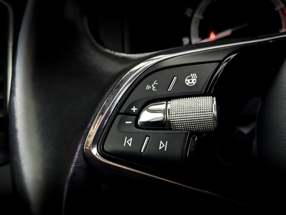 Купить Skoda Karoq с пробегом. Фото: #25