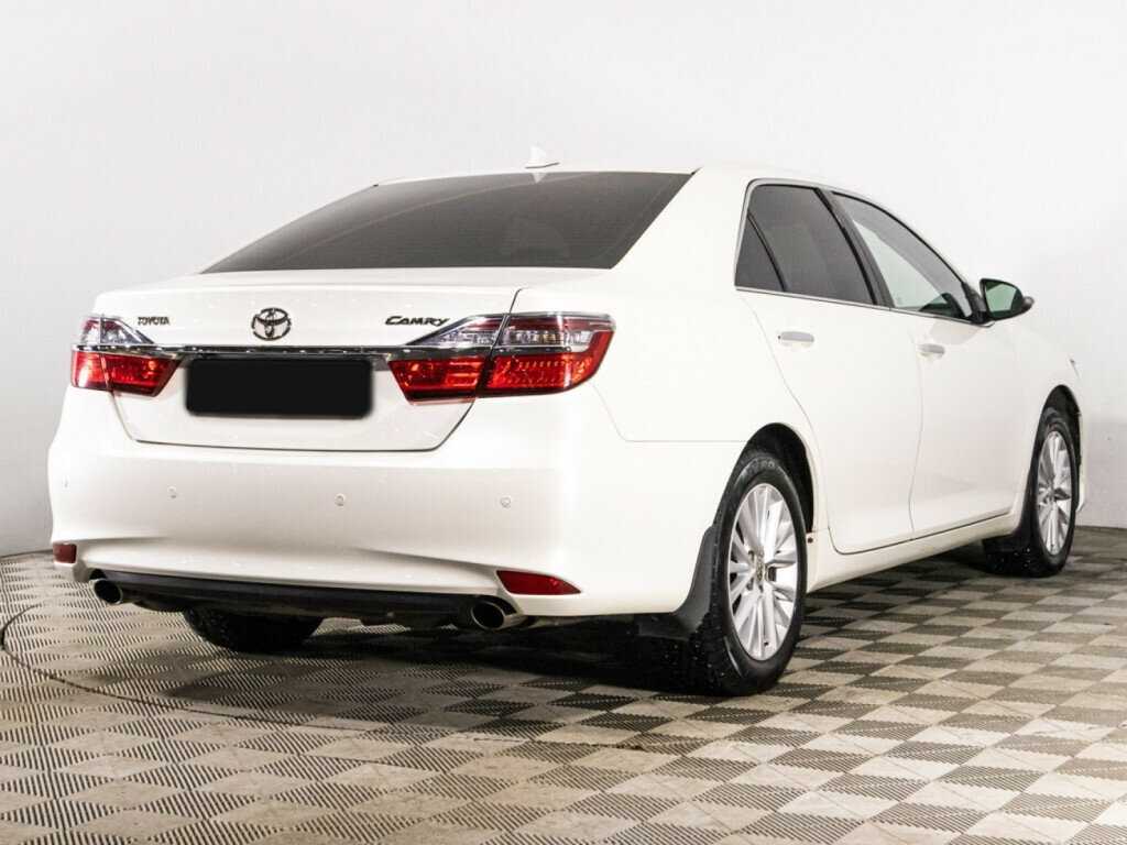 Купить Toyota Camry с пробегом. Фото: #4