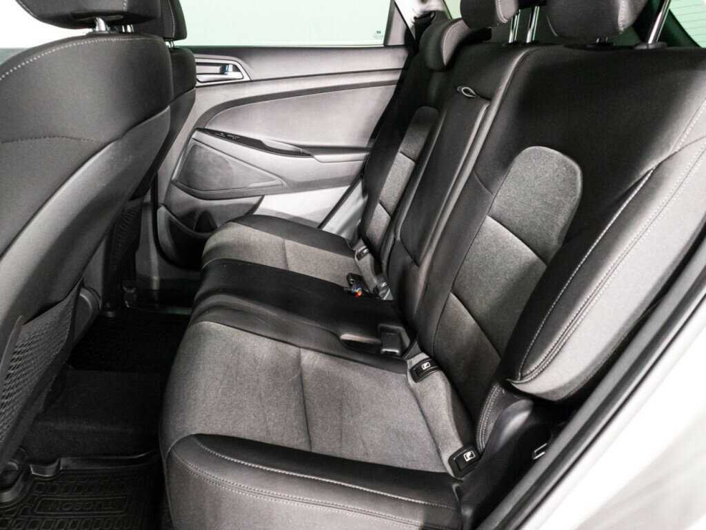 Купить Hyundai Tucson с пробегом. Фото: #9