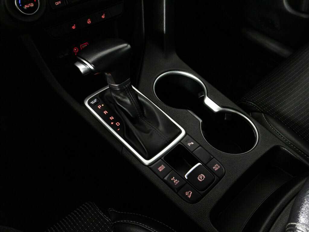 Купить Kia Sportage с пробегом. Фото: #17