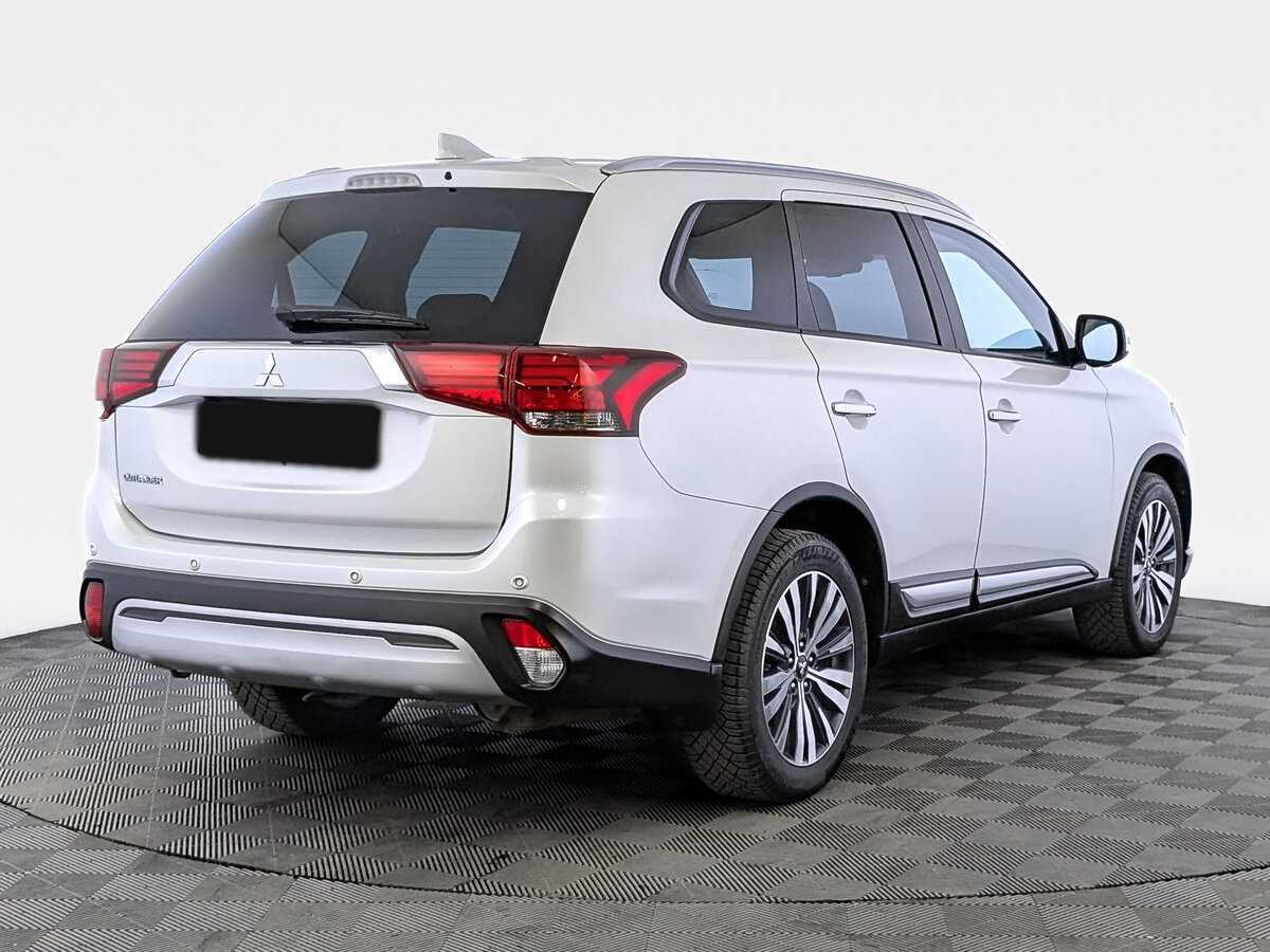 Купить Mitsubishi Outlander с пробегом. Фото: #4