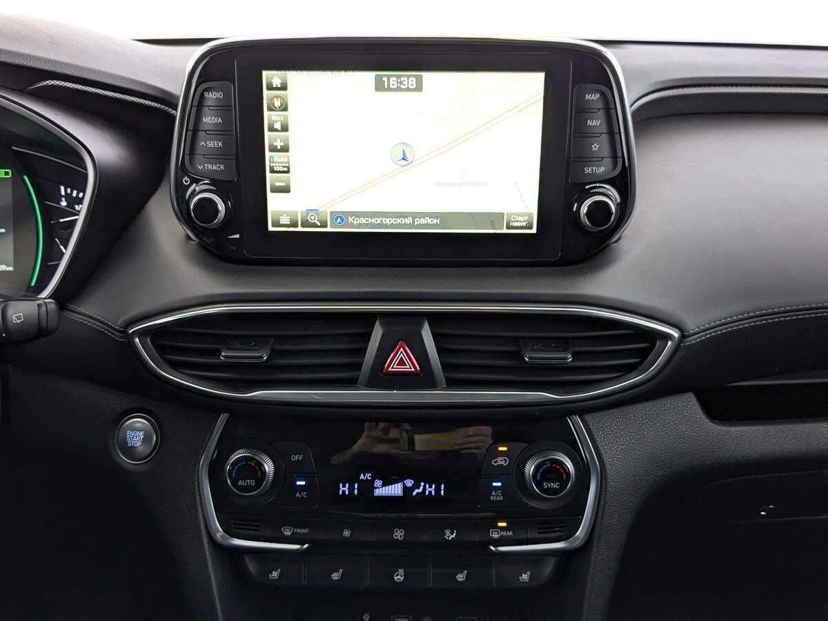 Купить Hyundai Santa Fe с пробегом. Фото: #15