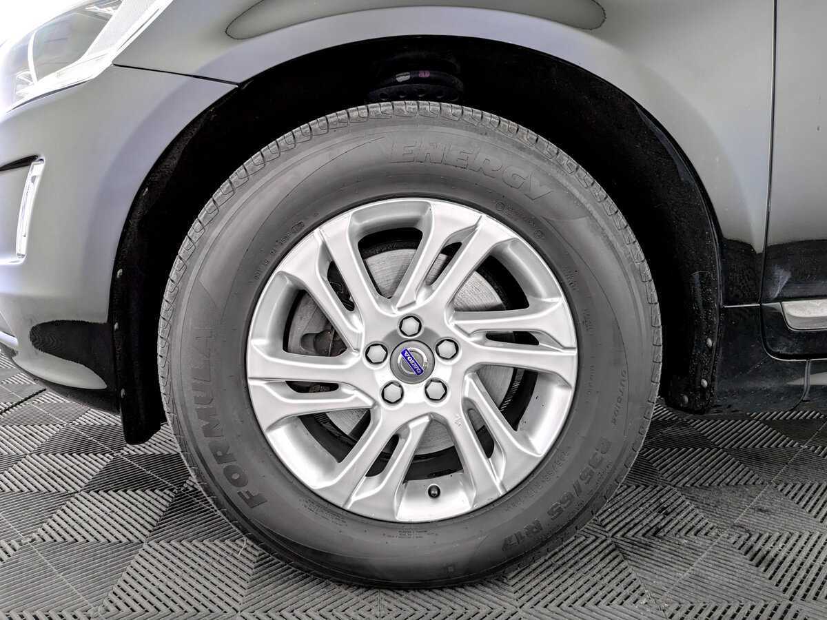 Купить Volvo XC60 с пробегом. Фото: #17