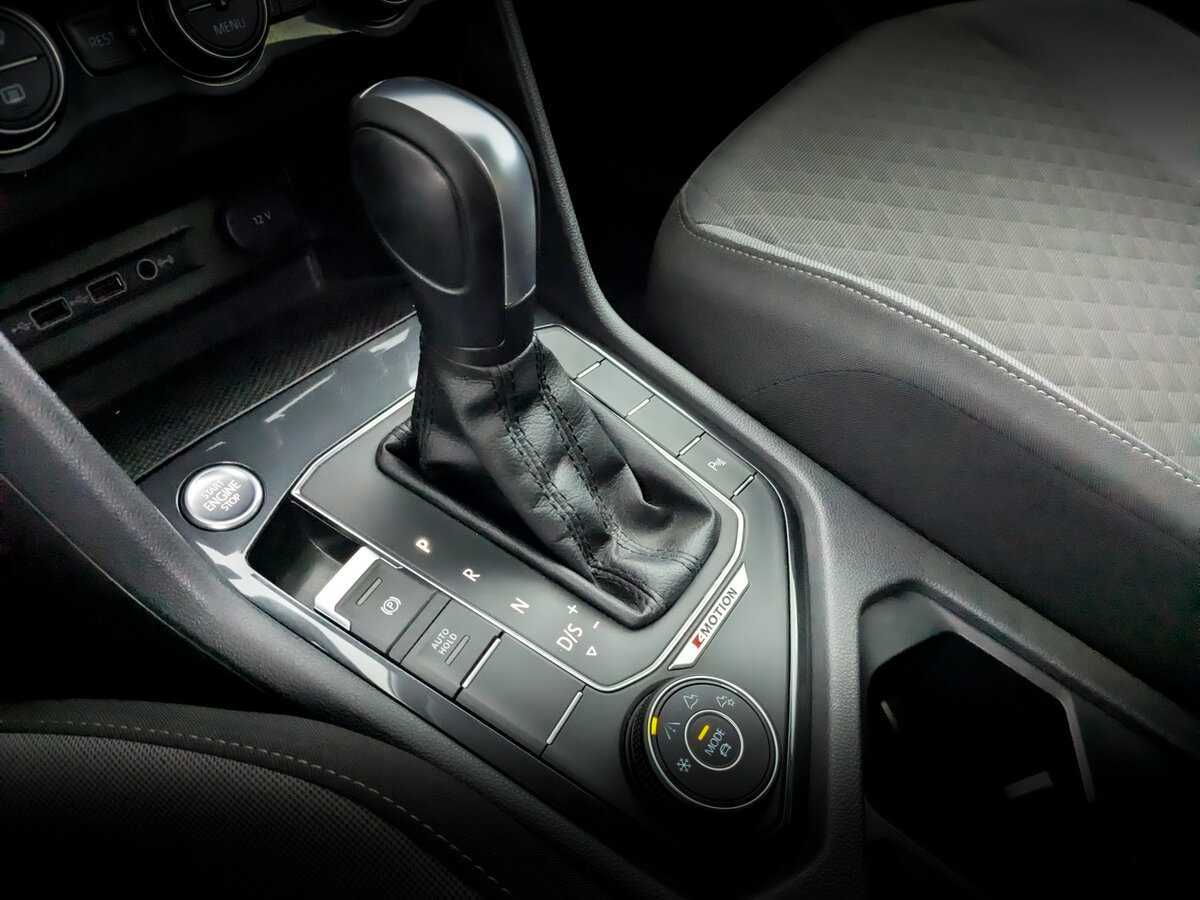 Купить Volkswagen Tiguan с пробегом. Фото: #26