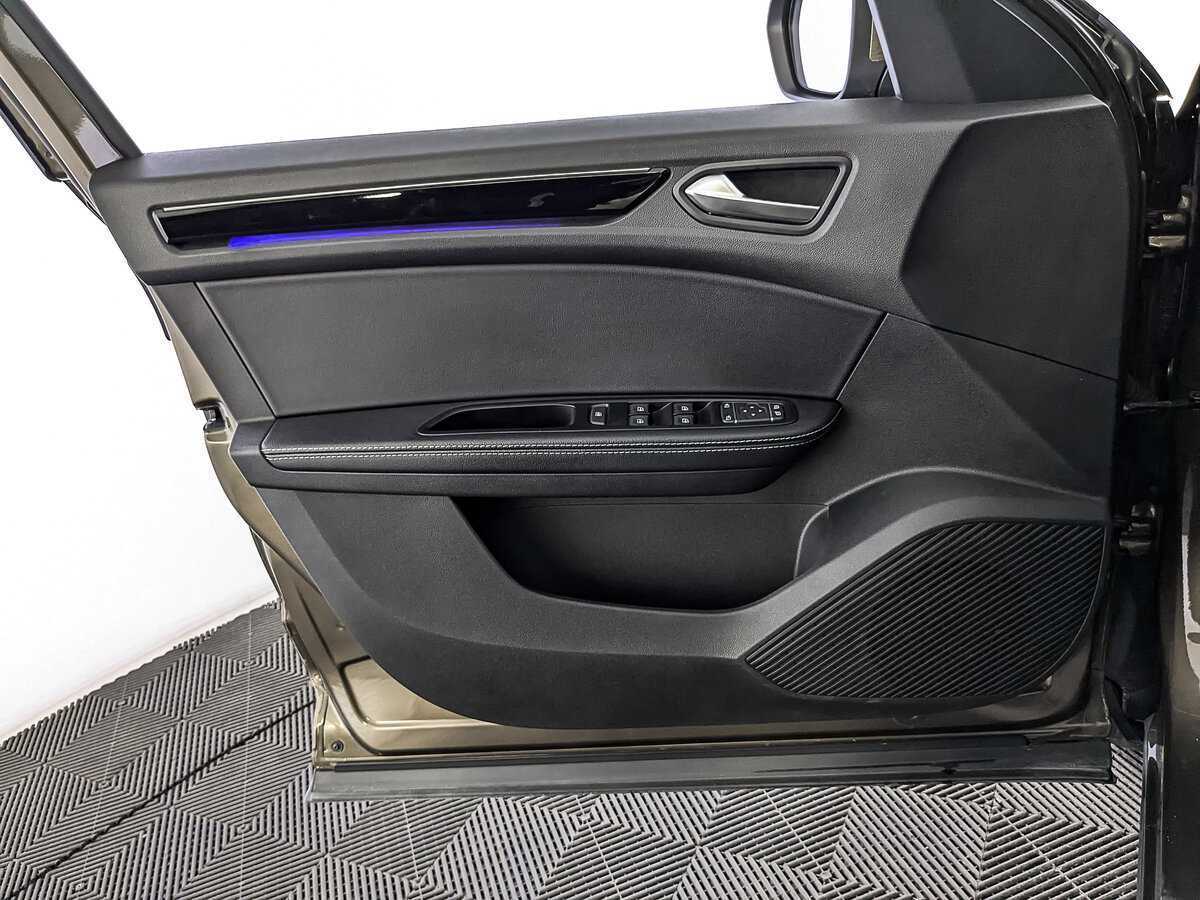 Купить Renault Arkana с пробегом. Фото: #18