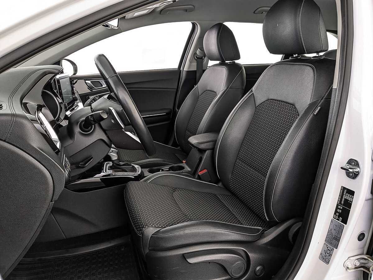 Купить Kia Ceed с пробегом. Фото: #19