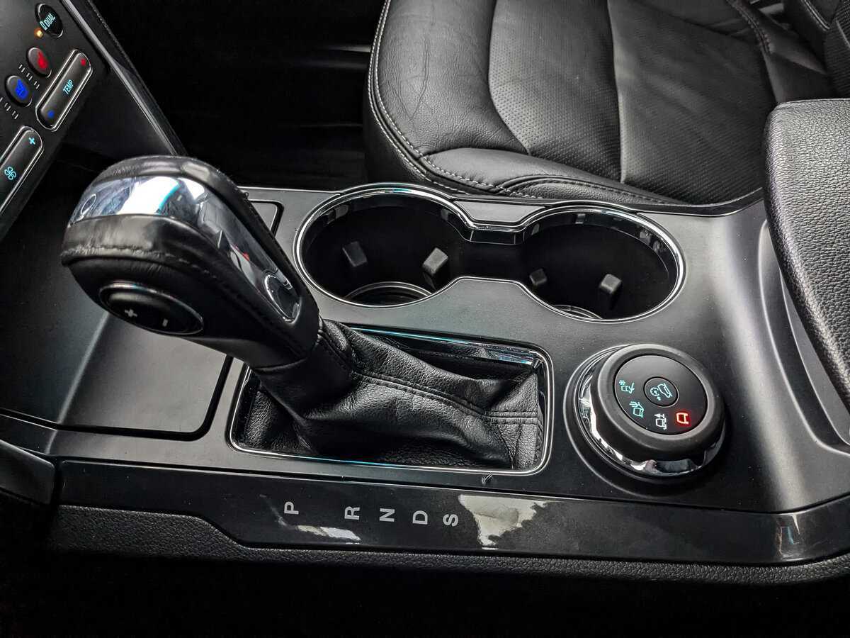 Купить Ford Explorer с пробегом. Фото: #26