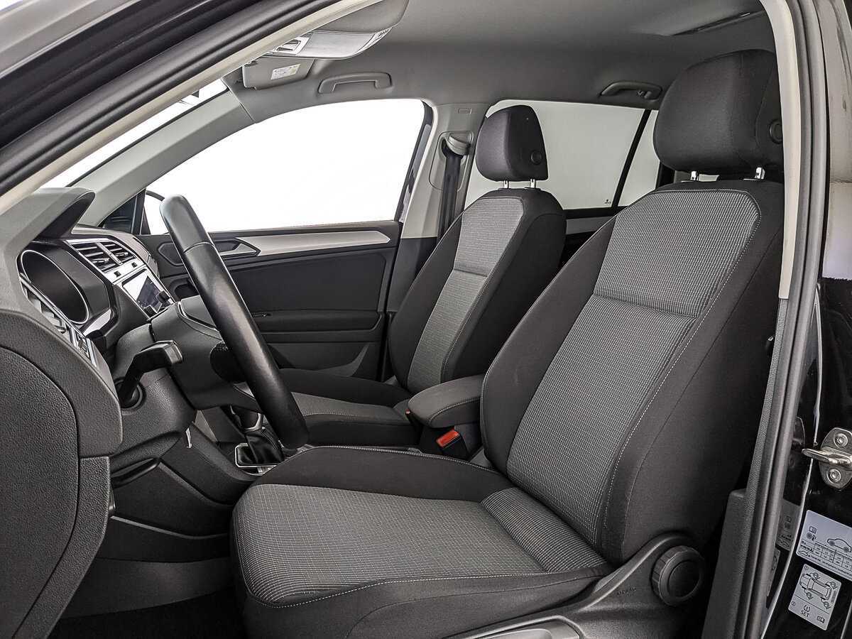 Купить Volkswagen Tiguan с пробегом. Фото: #19