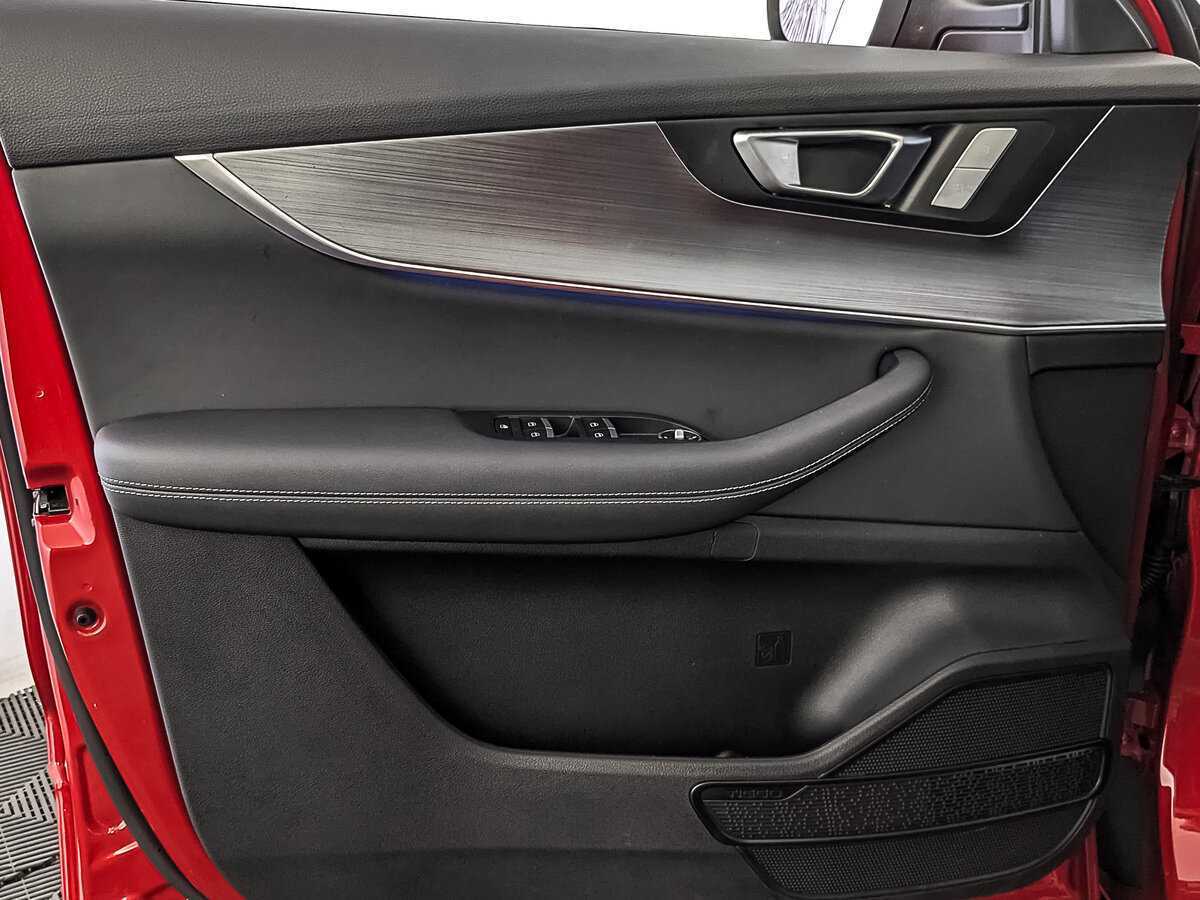 Купить Chery Tiggo 7 Pro Max с пробегом. Фото: #18