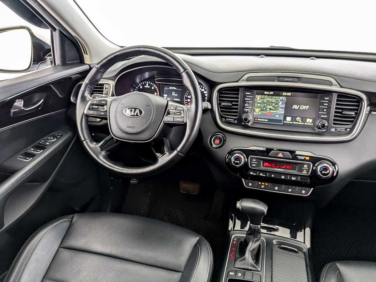 Купить Kia Sorento с пробегом. Фото: #27
