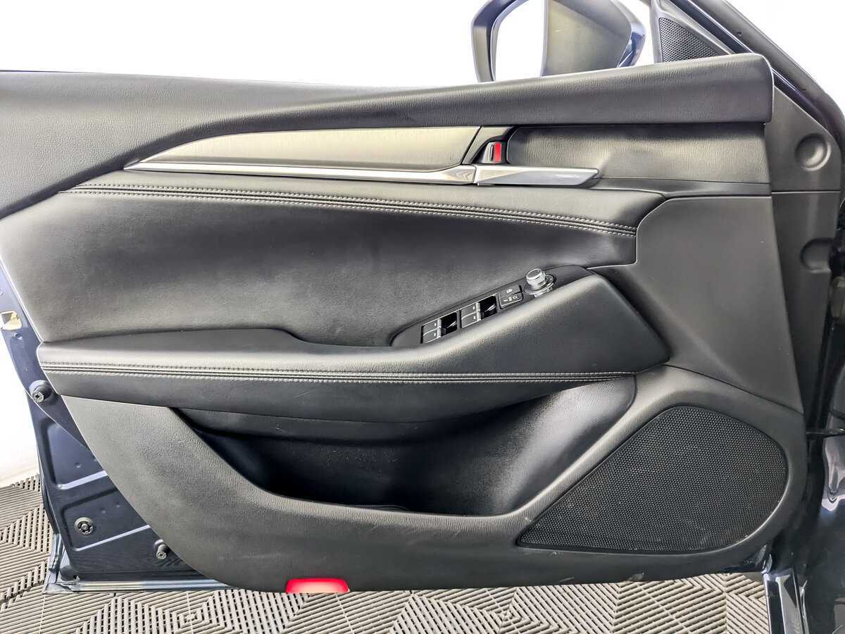 Купить Mazda 6 с пробегом. Фото: #18