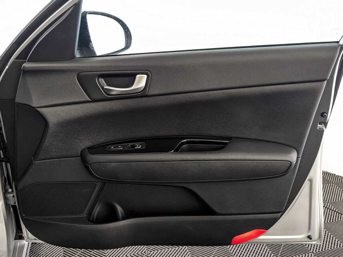 Купить Kia Optima с пробегом. Фото: #23