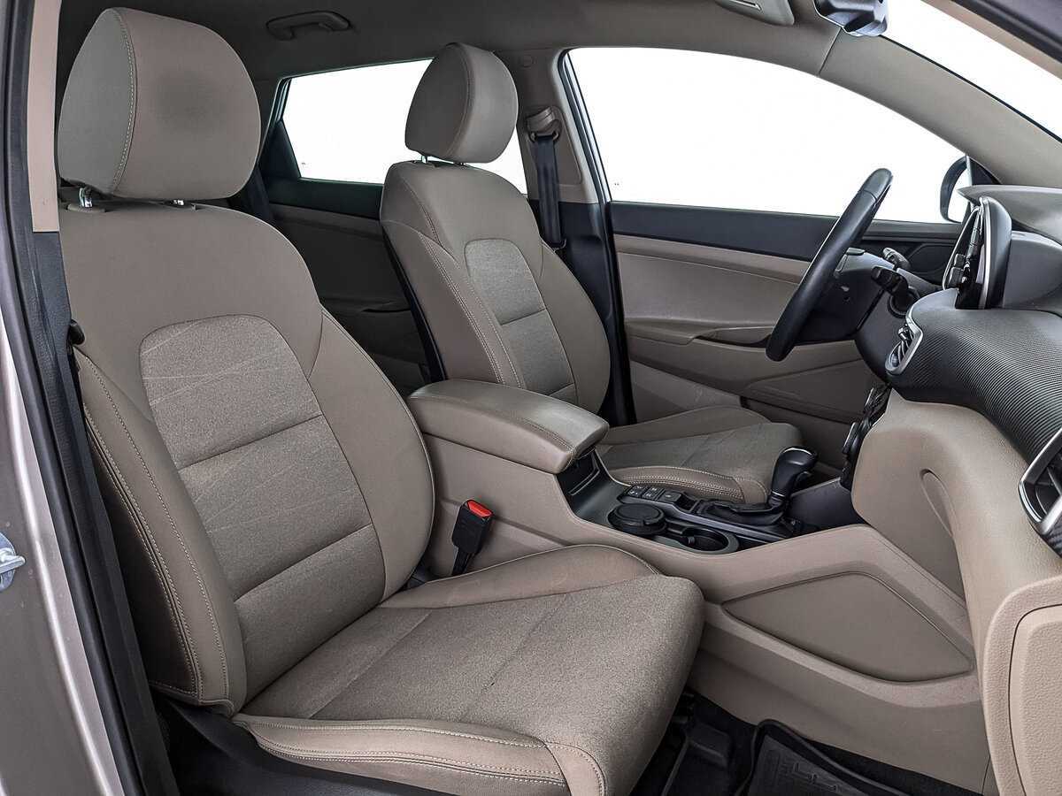 Купить Hyundai Tucson с пробегом. Фото: #23