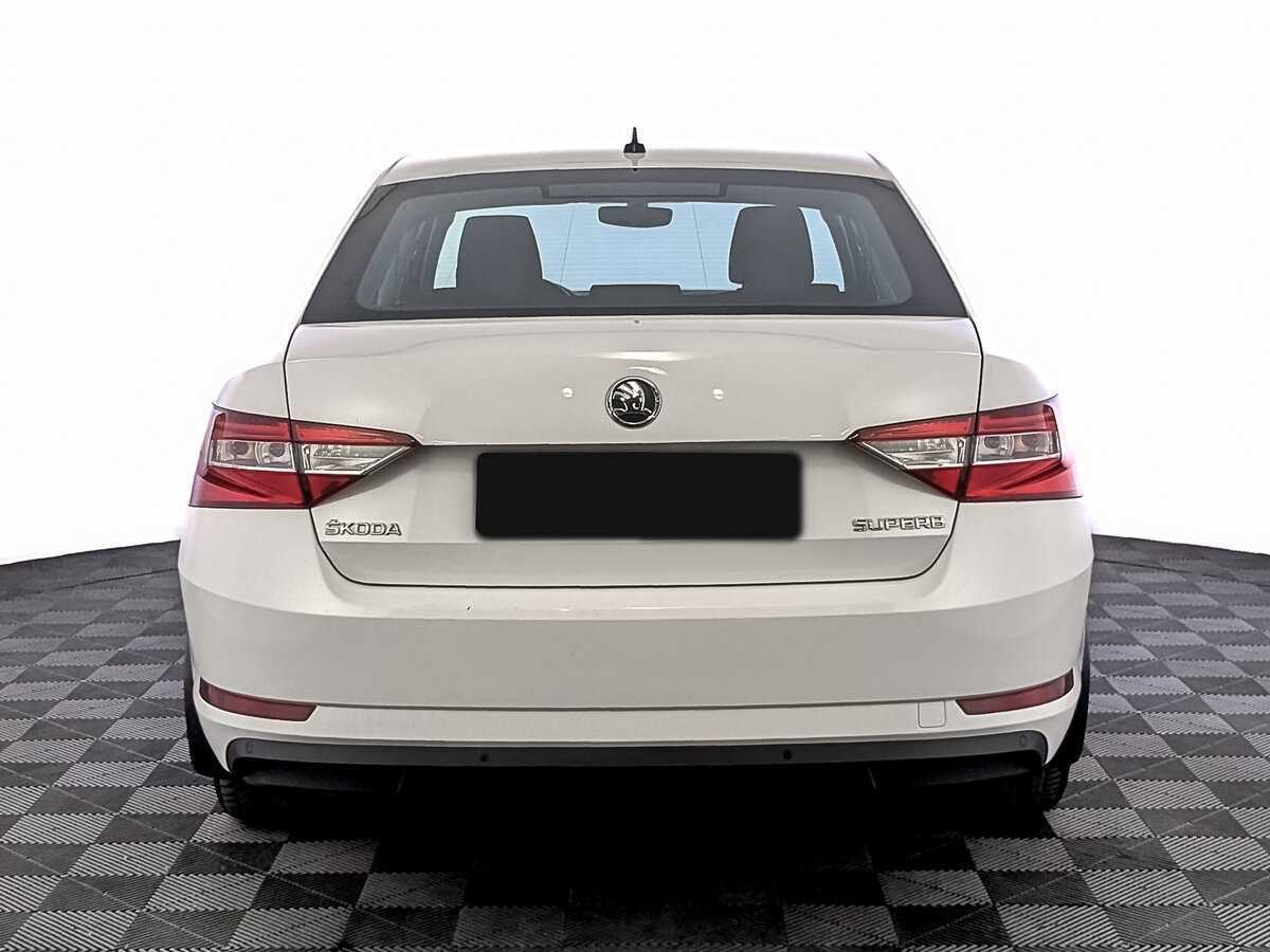 Купить Skoda Superb с пробегом. Фото: #5