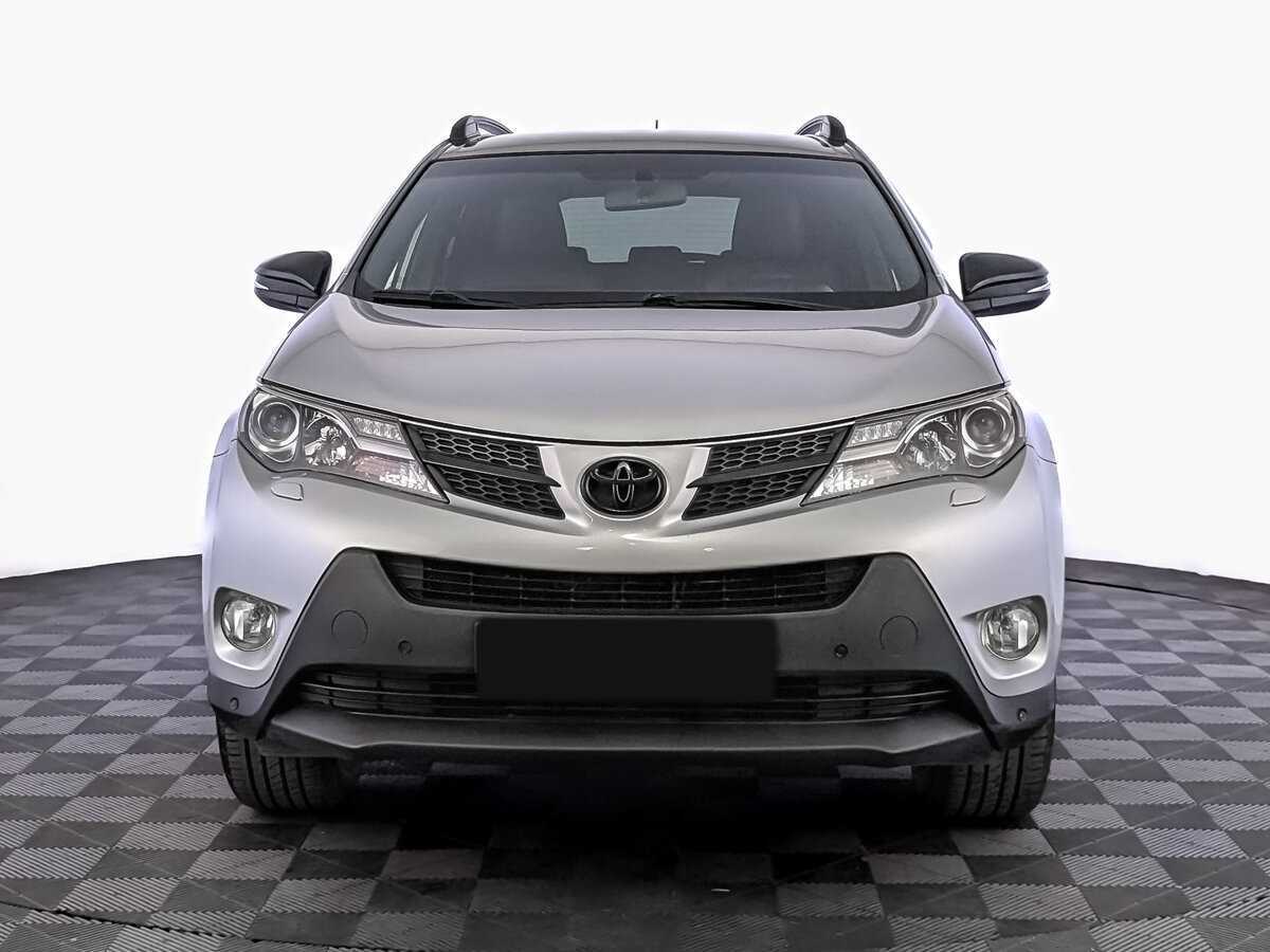 Купить Toyota RAV4 с пробегом. Фото: #1