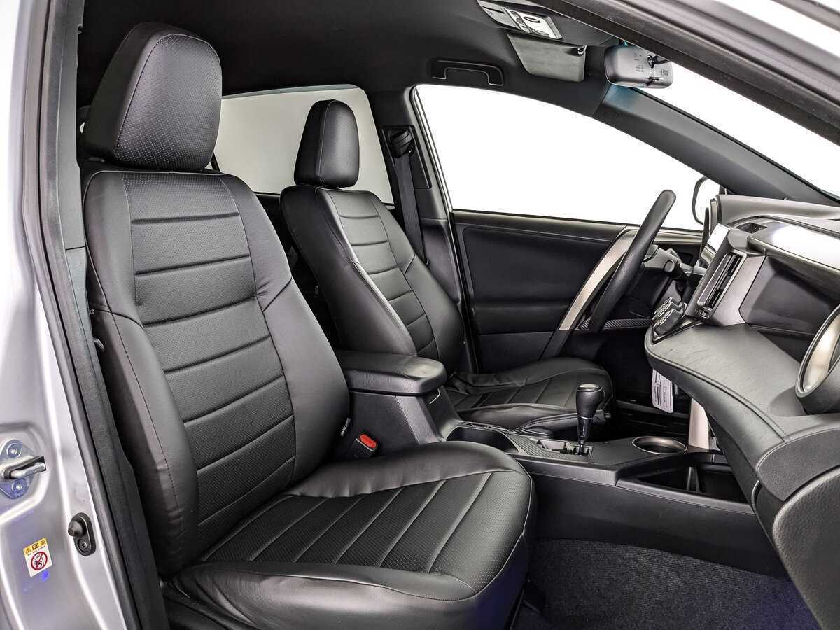 Купить Toyota RAV4 с пробегом. Фото: #23