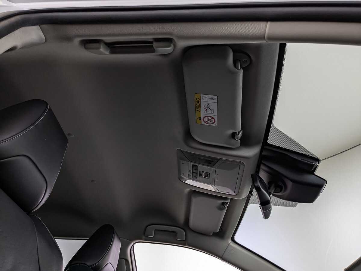 Купить Toyota RAV4 с пробегом. Фото: #22