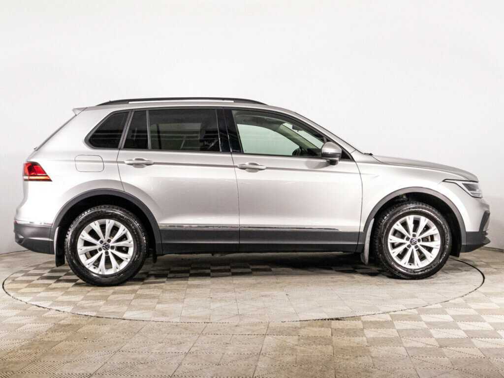 Купить Volkswagen Tiguan с пробегом. Фото: #3