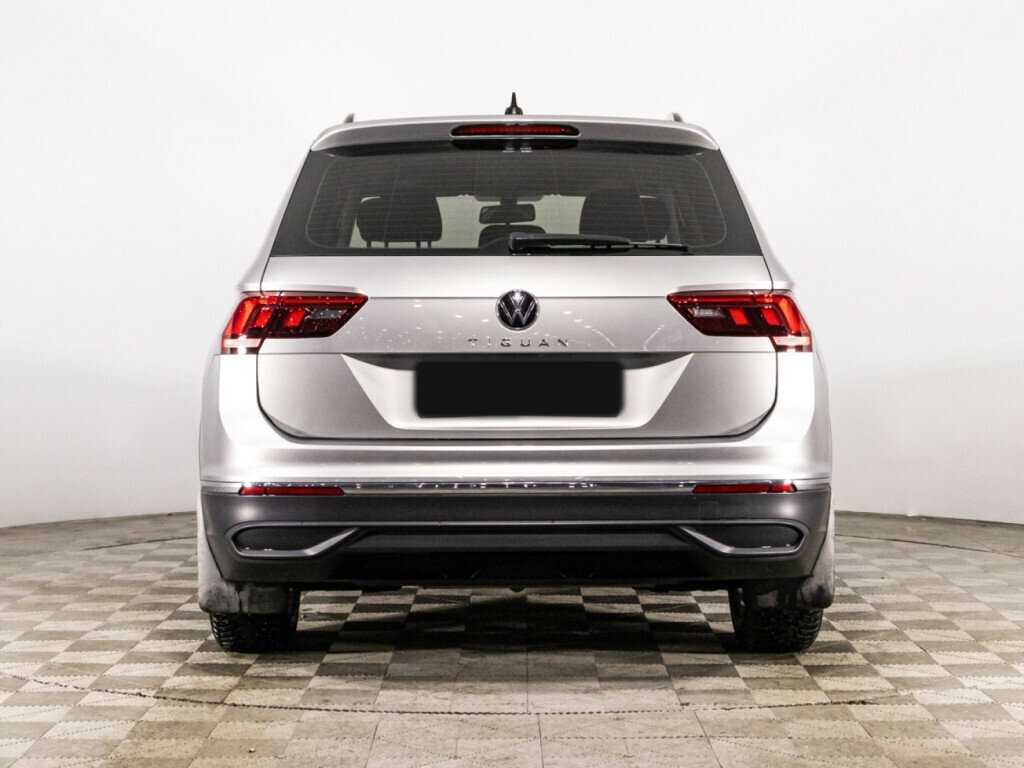 Купить Volkswagen Tiguan с пробегом. Фото: #5