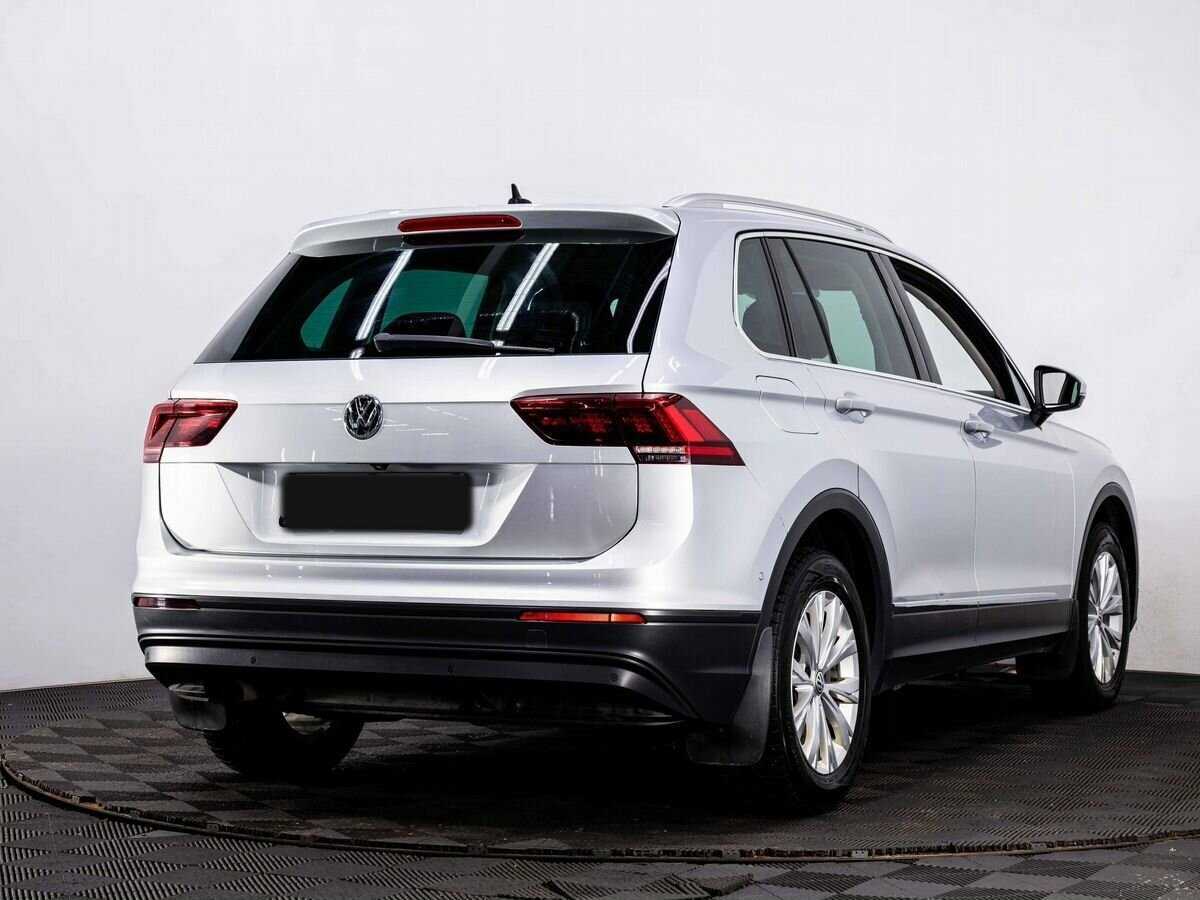 Купить Volkswagen Tiguan с пробегом. Фото: #5