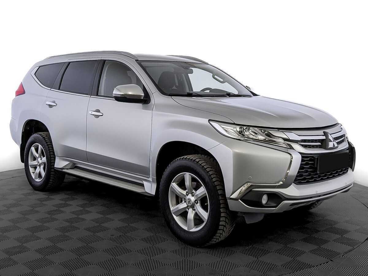 Купить Mitsubishi Pajero Sport с пробегом. Фото: #2