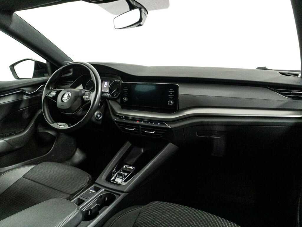 Купить Skoda Octavia с пробегом. Фото: #8