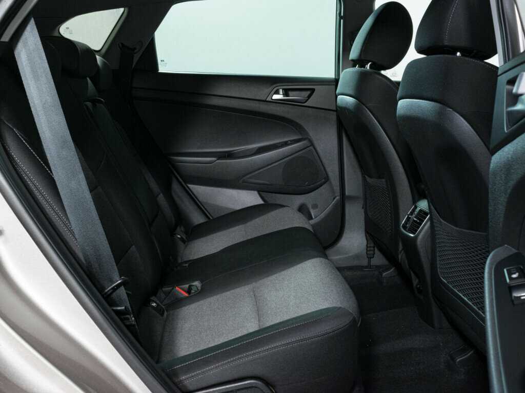 Купить Hyundai Tucson с пробегом. Фото: #8