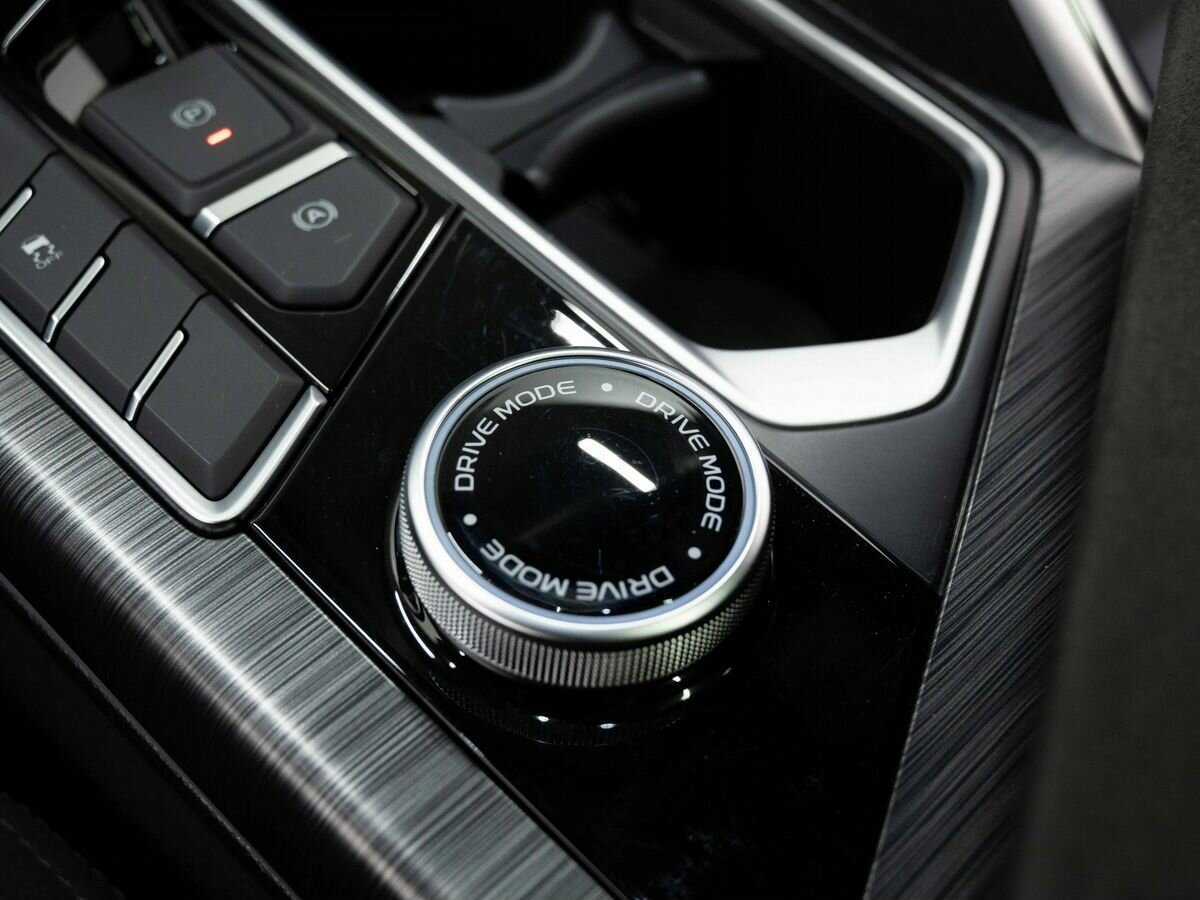 Купить Geely Tugella с пробегом. Фото: #29