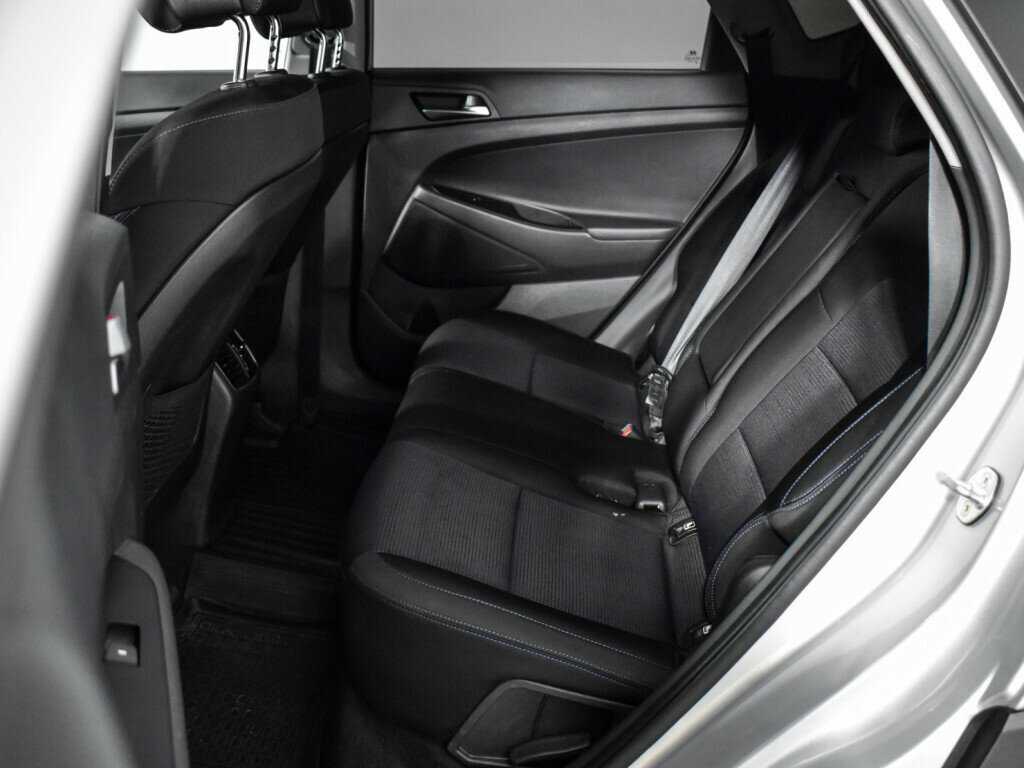 Купить Hyundai Tucson с пробегом. Фото: #11