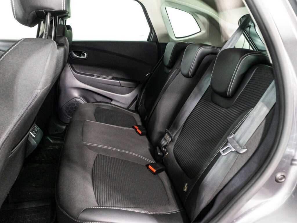 Купить Renault Kaptur с пробегом. Фото: #9