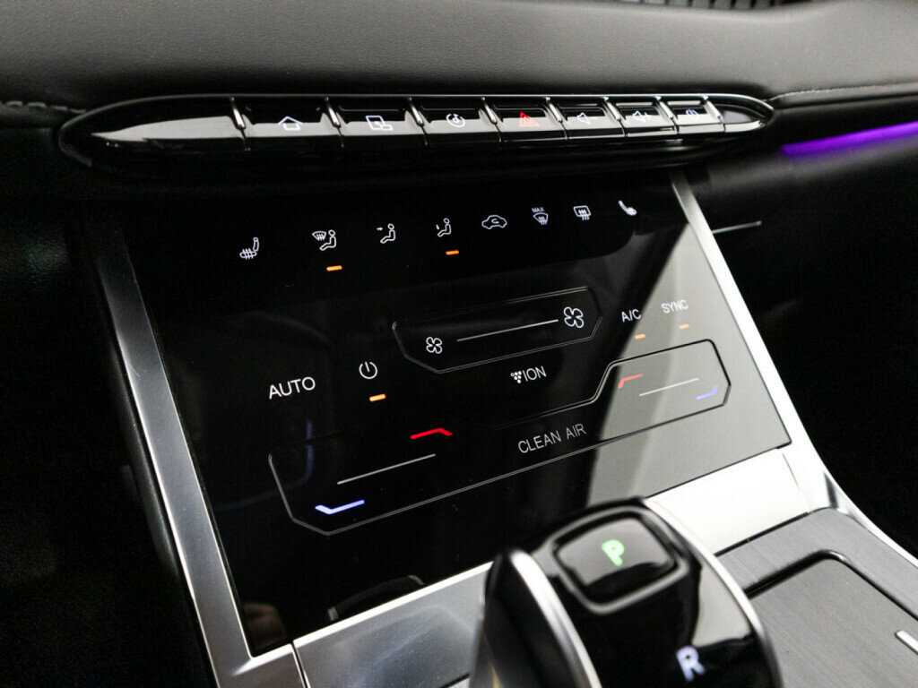 Купить Chery Tiggo 7 Pro Max с пробегом. Фото: #17