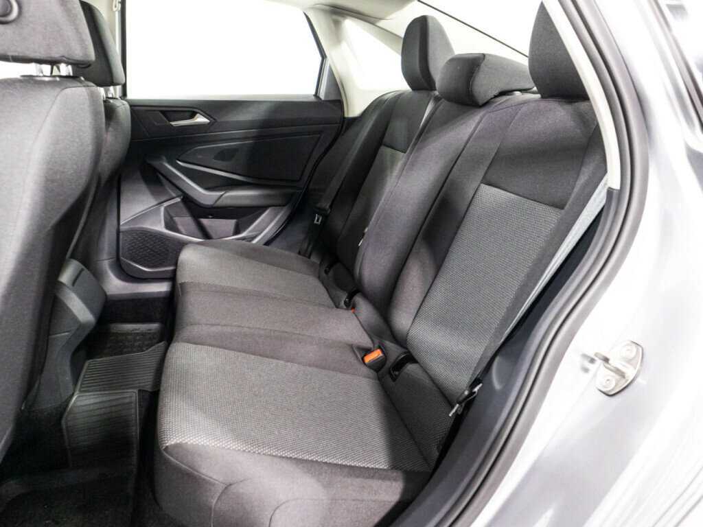 Купить Volkswagen Jetta с пробегом. Фото: #9