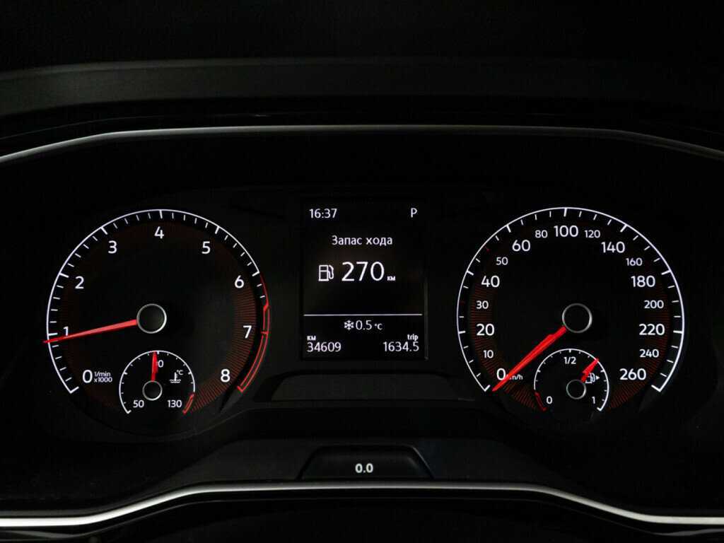 Купить Volkswagen Jetta с пробегом. Фото: #11