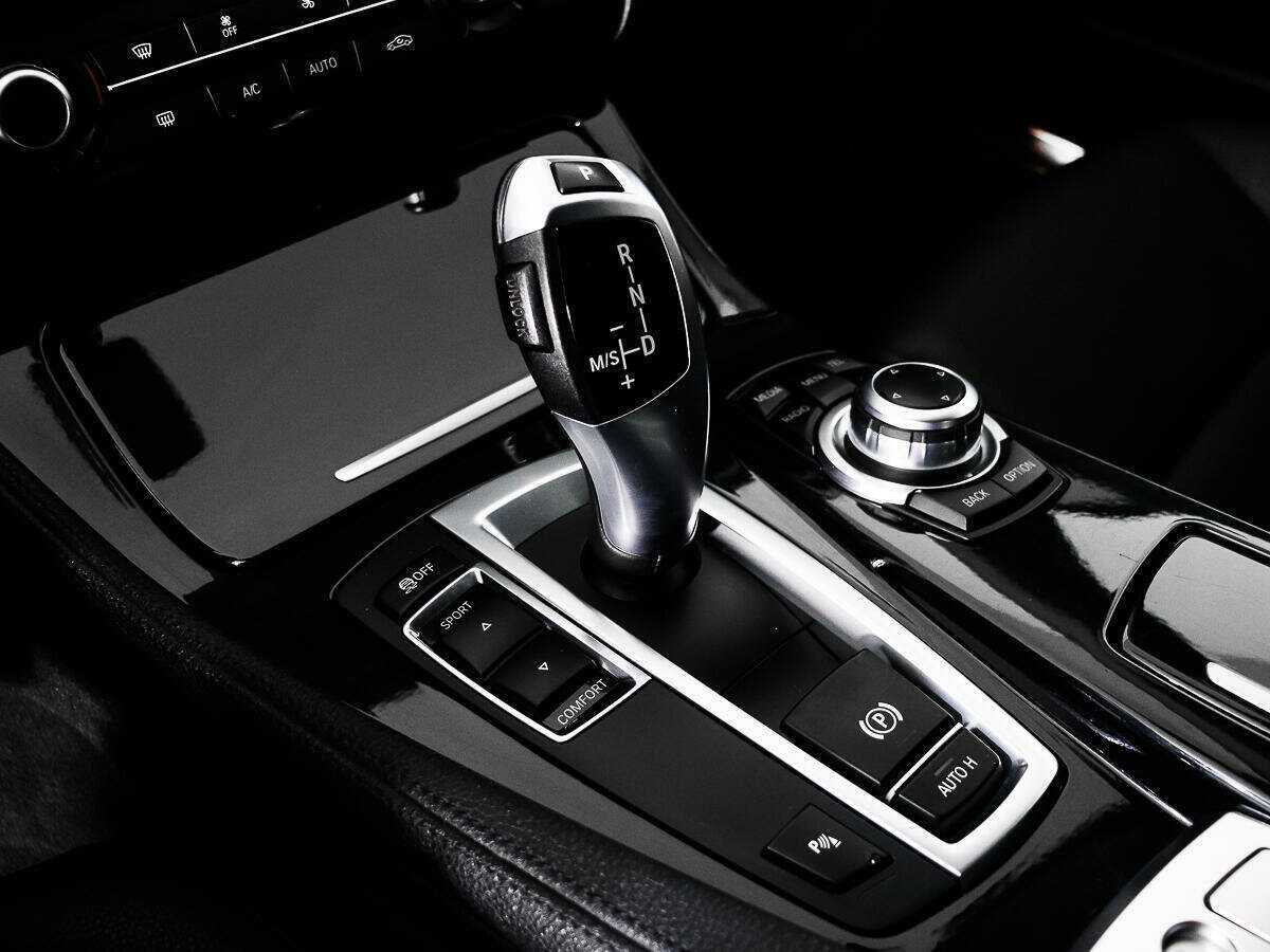 Купить BMW 5 серии с пробегом. Фото: #10