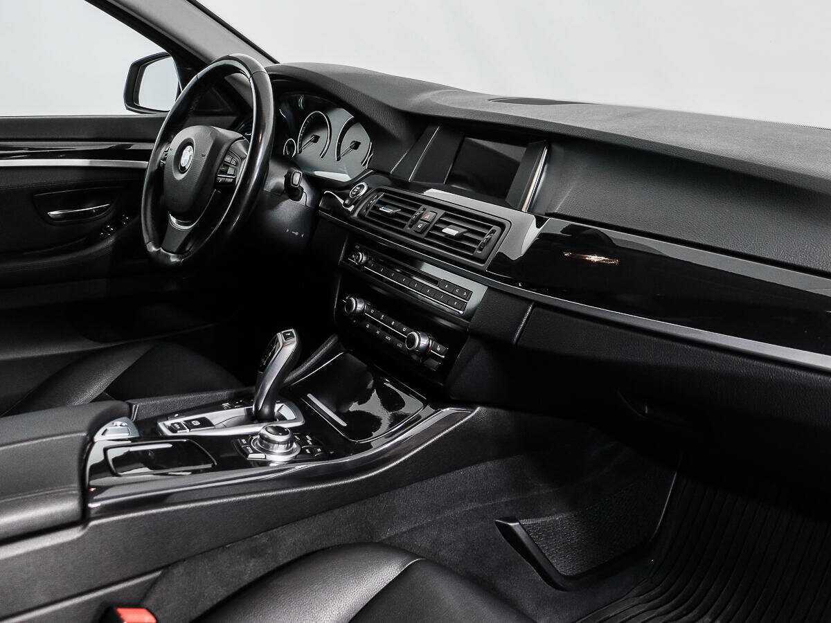 Купить BMW 5 серии с пробегом. Фото: #12