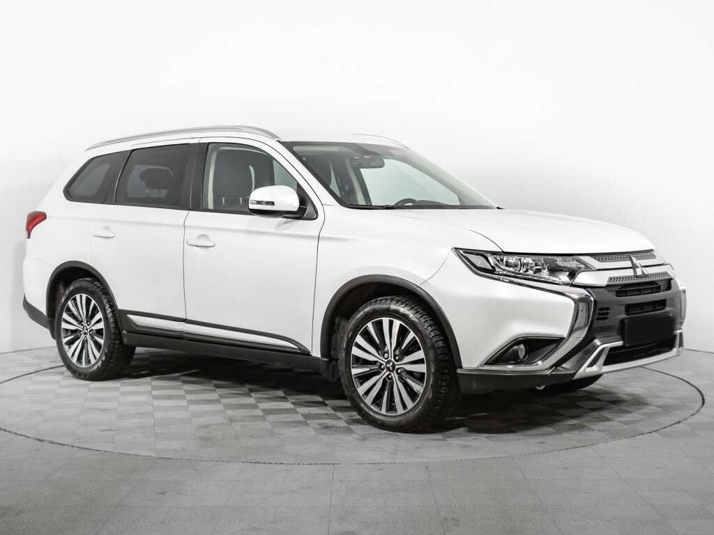 Купить Mitsubishi Outlander с пробегом. Фото: #2