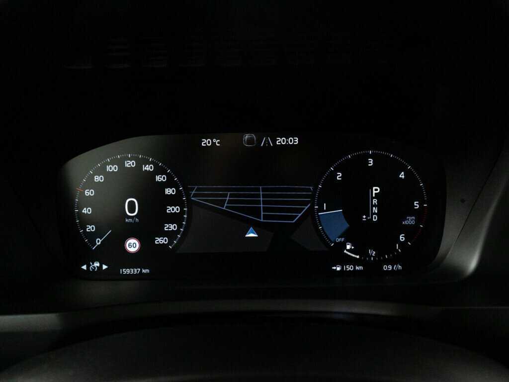 Купить Volvo XC90 с пробегом. Фото: #11