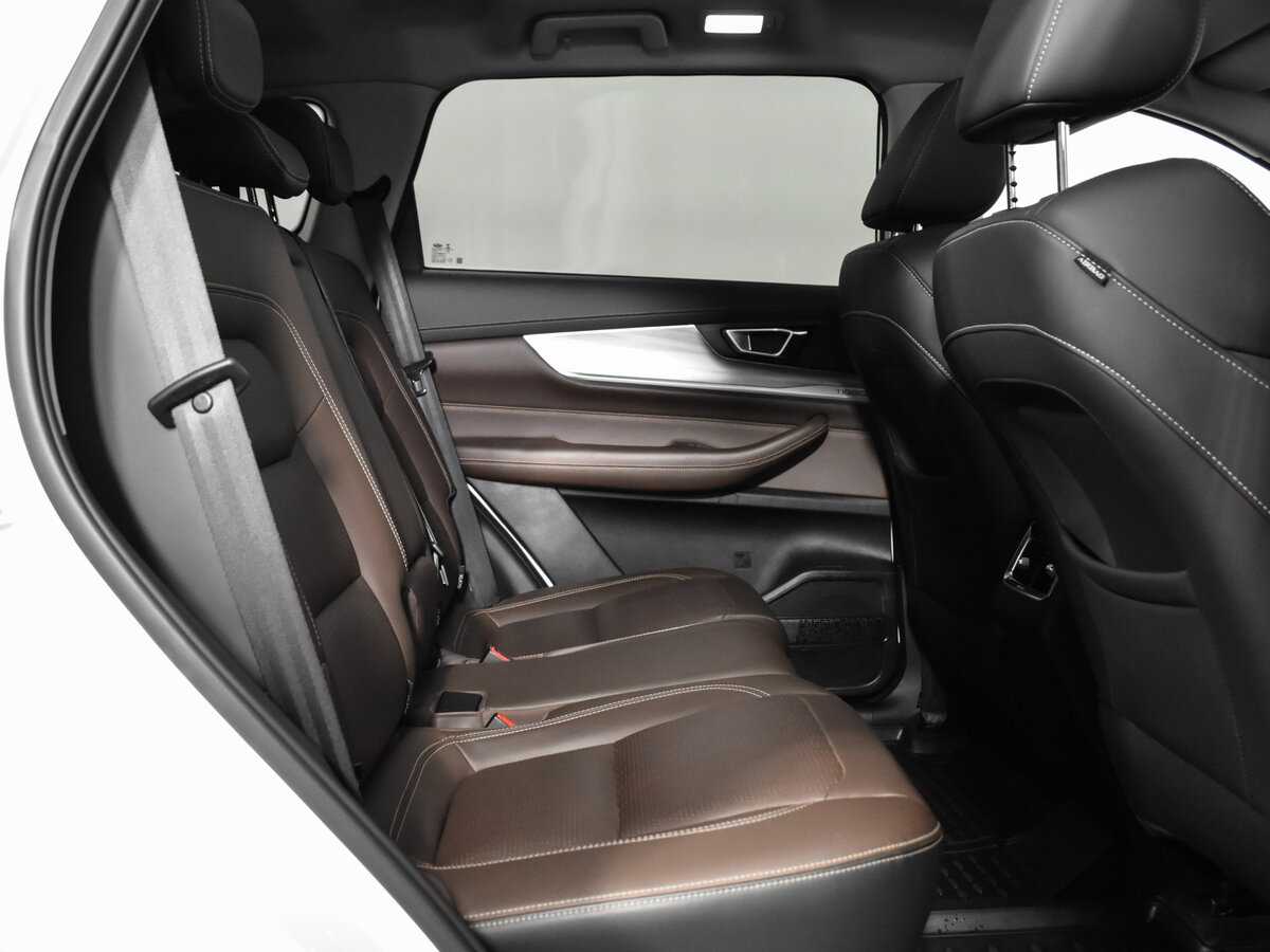 Купить Chery Tiggo 8 Pro с пробегом. Фото: #11