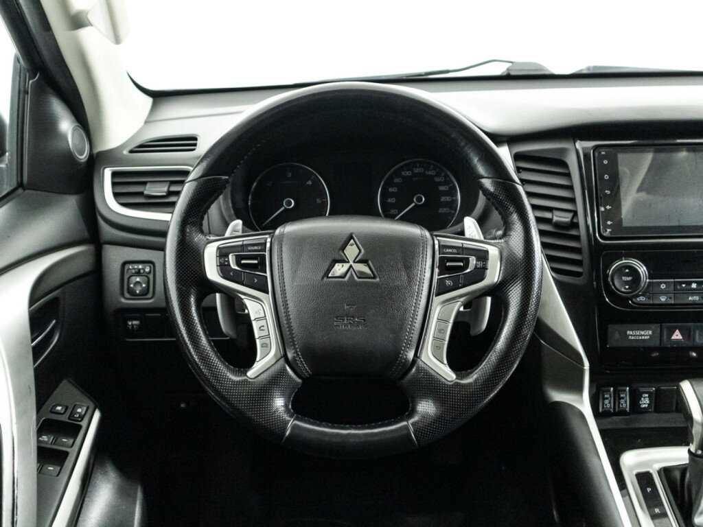 Купить Mitsubishi Pajero Sport с пробегом. Фото: #20